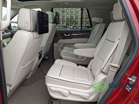 Used 2024 GMC Yukon Denali w/ Denali Reserve Package AWD/4WD image 10