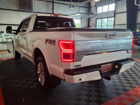 Used 2019 Ford F150 Platinum w/ Equipment Group 701A Luxury AWD/4WD image 5