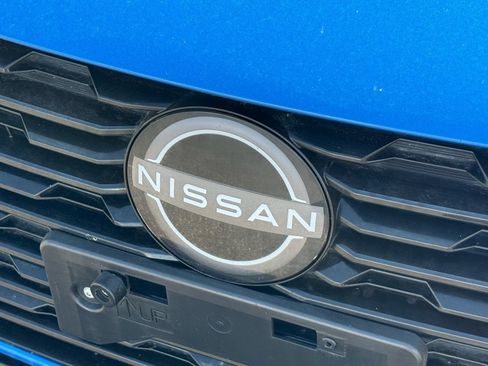 Used 2025 Nissan Sentra SR FWD image 33
