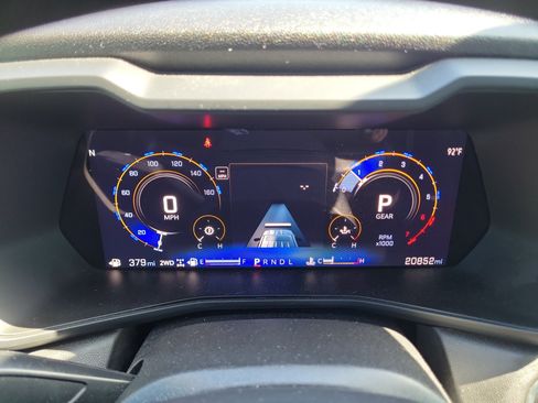 Used 2024 Chevrolet Colorado Trail Boss w/ Technology Package AWD/4WD image 24