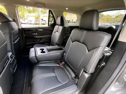Certified 2025 Honda Pilot EX-L image 47
