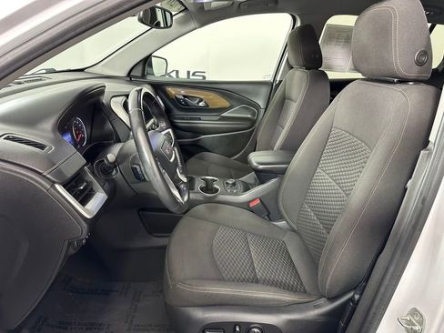 Used 2020 GMC Terrain SLE w/ Driver Convenience Package FWD image 15