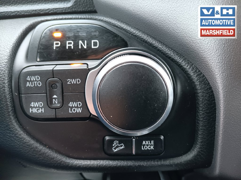Used 2019 RAM 1500 Big Horn AWD/4WD image 13