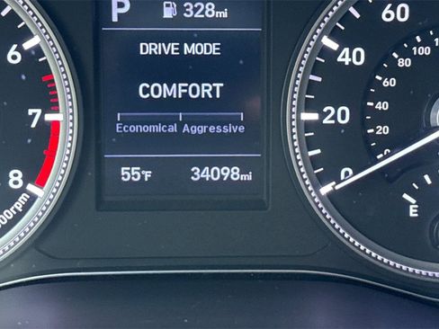 Used 2019 Hyundai Santa Fe SE image 30