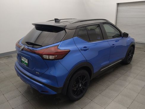 Used 2021 Nissan Kicks SR FWD image 9