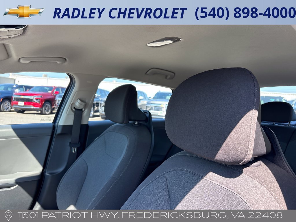 Used 2025 Kia K4 FWD image 2