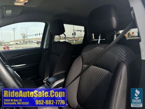 Used 2014 Dodge Journey SXT AWD/4WD image 32