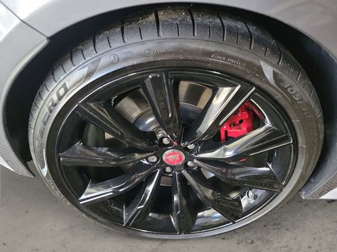 Used 2023 Jaguar F-TYPE R AWD/4WD image 13