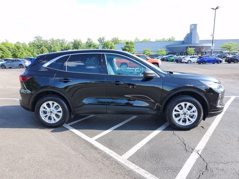 Used 2024 Ford Escape Active AWD/4WD image 18