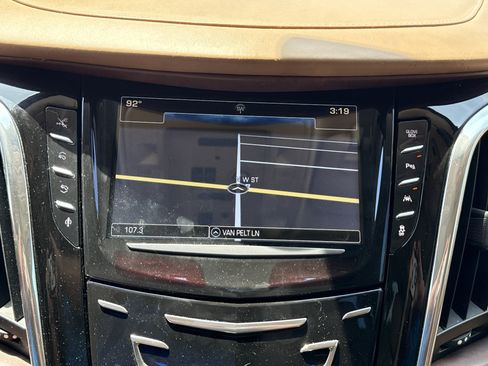 Used 2016 Cadillac Escalade ESV Platinum RWD image 22