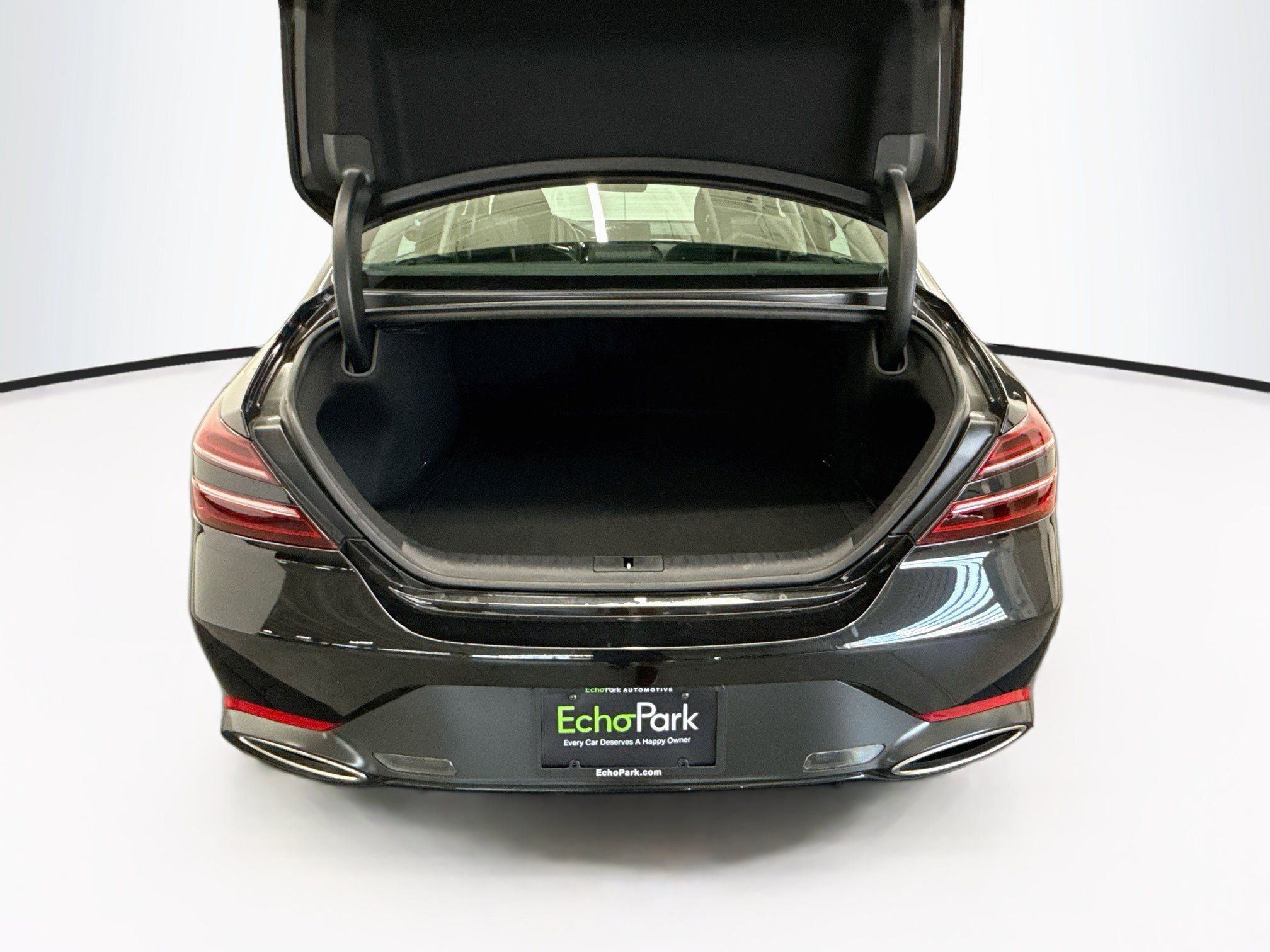 Used 2026 Genesis G70 2.5T RWD image 30