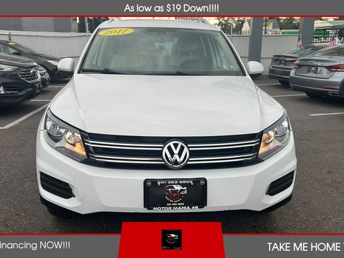 Used 2017 Volkswagen Tiguan Wolfsburg Edition AWD/4WD image 8