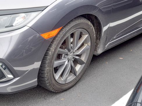 Used 2019 Honda Civic EX image 12