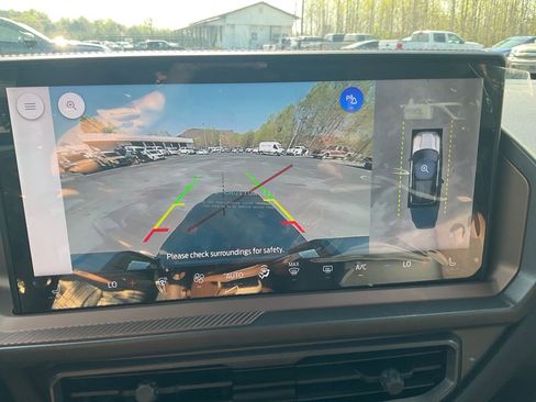 New 2026 Ford Bronco Sport Outer Banks w/ Outer Banks Tech Package+ AWD/4WD image 24