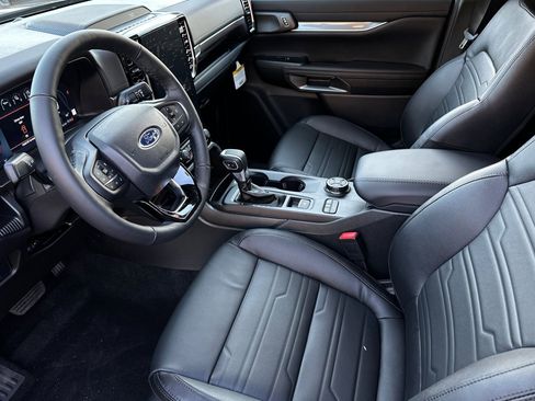 New 2025 Ford Ranger Lariat w/ FX4 Off-Road Package image 9