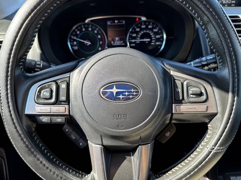 Used 2017 Subaru Forester 2.5i Touring image 23