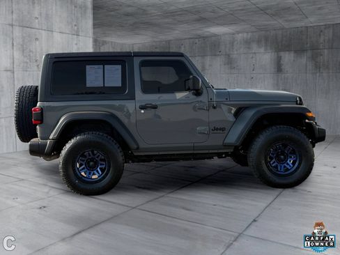 Used 2022 Jeep Wrangler Sport AWD/4WD image 7