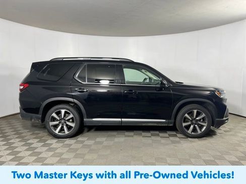 Certified 2023 Honda Pilot Elite image 6