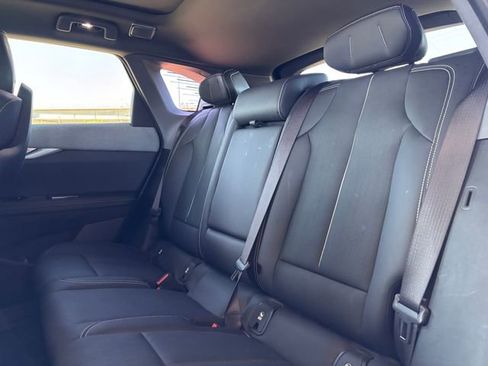 Certified 2025 Cadillac Optiq Luxury 2 w/ LPO, Floor Liner Package image 33