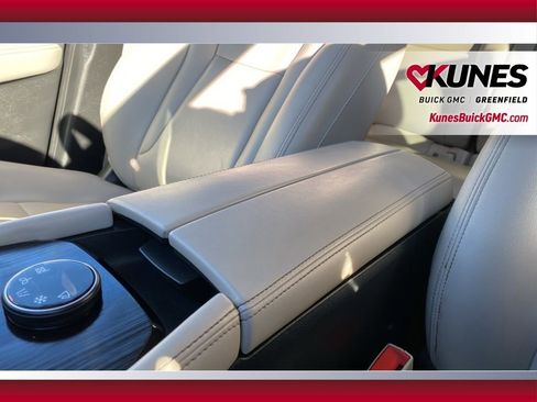 Used 2023 Nissan Rogue SL w/ SL Premium Package image 28