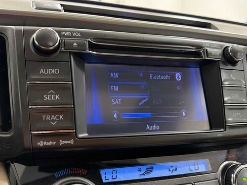 Used 2013 Toyota RAV4 Limited AWD/4WD image 18