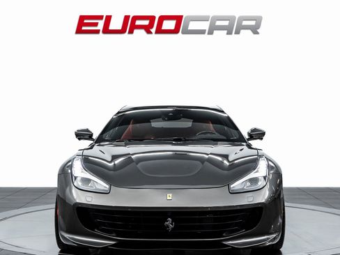 Used 2020 Ferrari GTC4Lusso V12 *PASSENGER DISPLAY * CARBO image 8