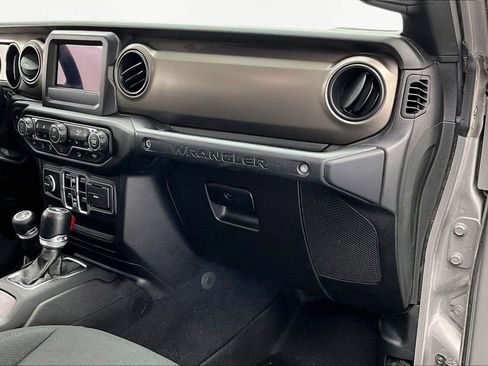 Used 2020 Jeep Wrangler Unlimited Sport image 17