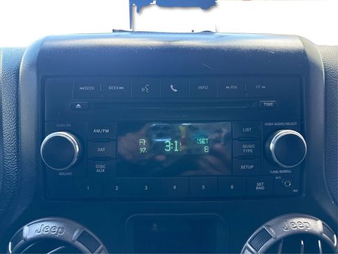 Used 2011 Jeep Wrangler Sport AWD/4WD image 15