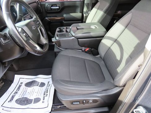 Used 2021 Chevrolet Silverado 1500 RST image 37