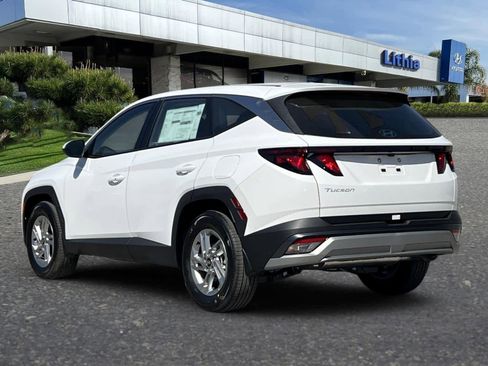 New 2025 Hyundai Tucson SE image 6