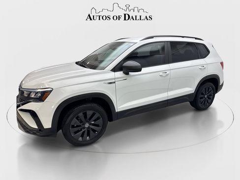 Used 2022 Volkswagen Taos S w/ IQ Drive S Package FWD image 11