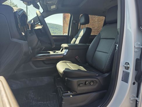 New 2025 Chevrolet Silverado 3500 LT w/ Convenience Package image 15