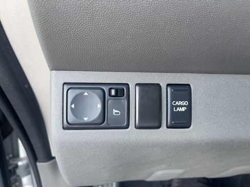 Used 2019 Nissan Frontier SV image 17