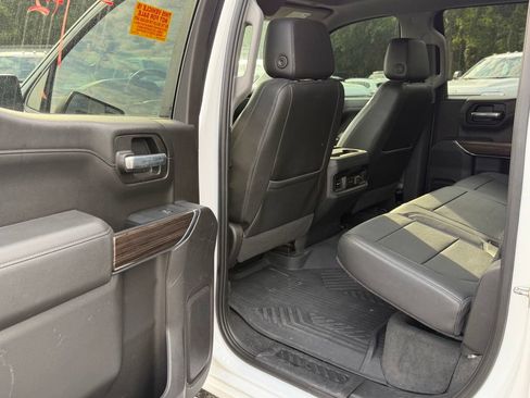 Used 2021 Chevrolet Silverado 1500 RST w/ Convenience Package II AWD/4WD image 19