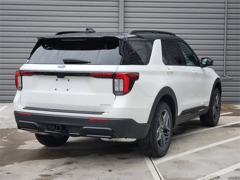 New 2025 Ford Explorer ST-Line w/ Premium Package image 4