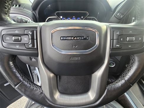 Used 2022 GMC Sierra 1500 Denali w/ Denali Reserve Package image 28