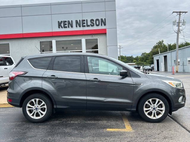 Used 2017 Ford Escape SE FWD image 13