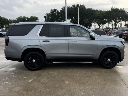 Used 2025 Chevrolet Tahoe LT AWD/4WD image 7
