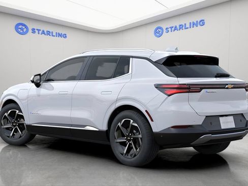 New 2025 Chevrolet Equinox EV LT FWD image 2