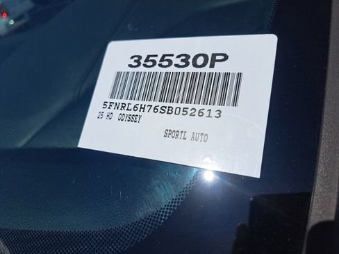 Used 2025 Honda Odyssey Sport-L image 2
