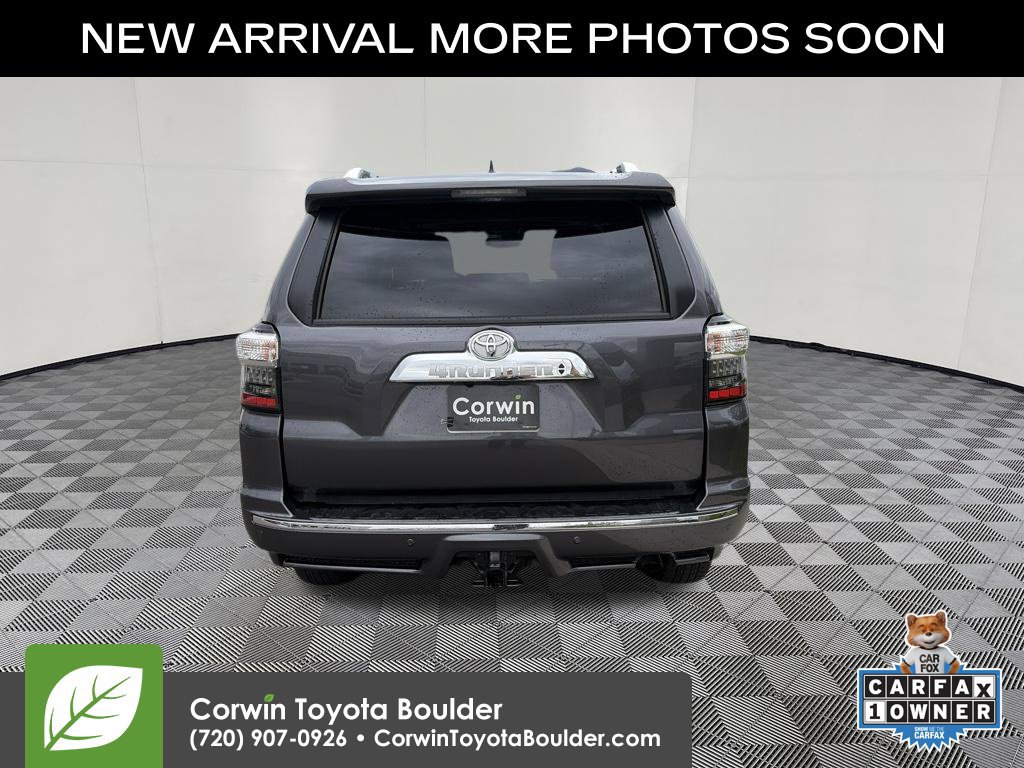 Used 2022 Toyota 4Runner Limited AWD/4WD image 6