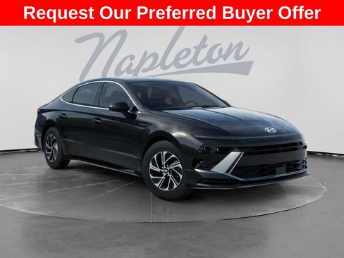 New 2026 Hyundai Sonata Blue FWD image 2