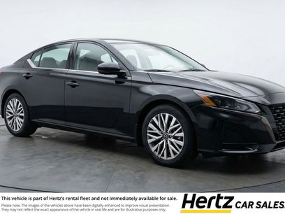 Used 2025 Nissan Altima 2.5 SV