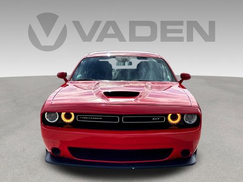 Used 2023 Dodge Challenger GT image 2