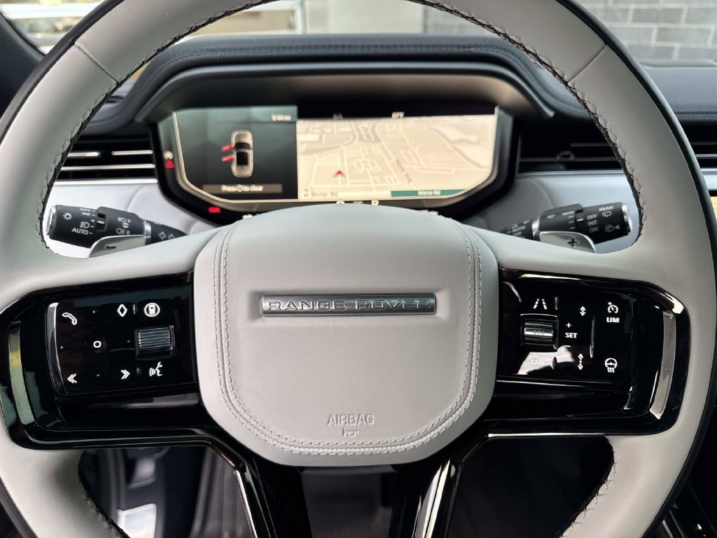 Used 2024 Land Rover Range Rover Sport Dynamic SE AWD/4WD image 28