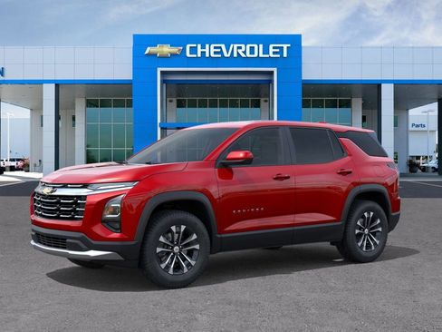 New 2026 Chevrolet Equinox LT image 2