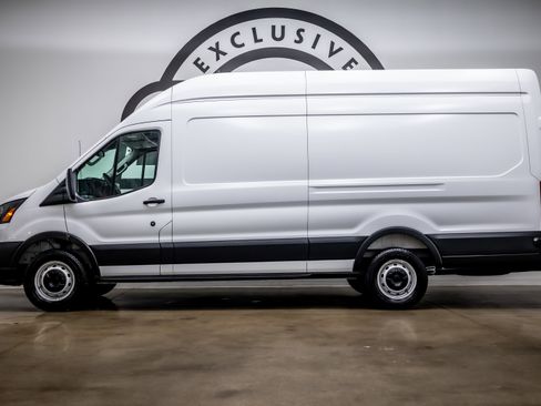 Used 2025 Ford Transit 250 w/ Load Area Protection Package image 5