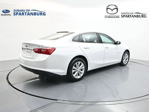Used 2025 Chevrolet Malibu LT FWD image 8