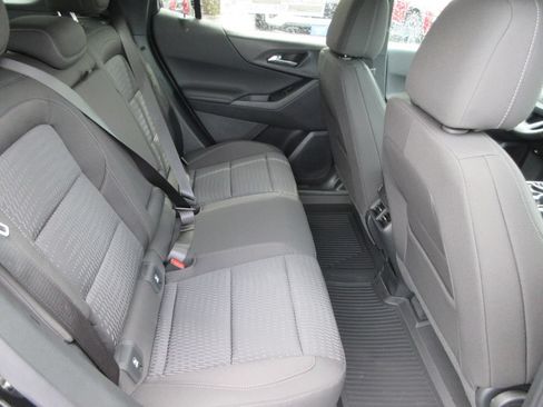 New 2026 Chevrolet Equinox LT w/ LPO, Floor Liner Package FWD image 16