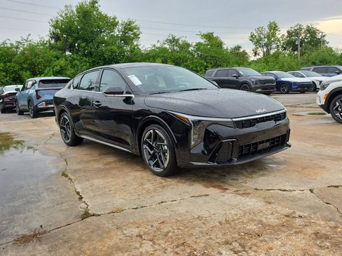 New 2026 Kia K4 GT-Line Turbo w/ GT-Line Premium Package FWD image 2